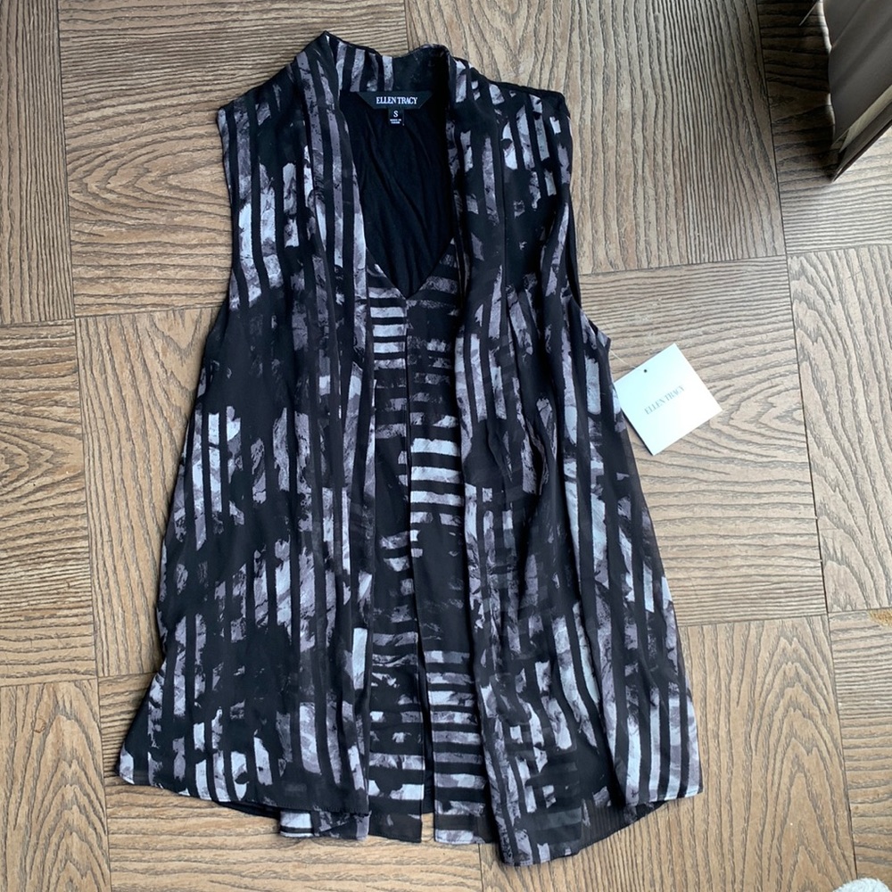 NWT Ellen Tracy Layered Top